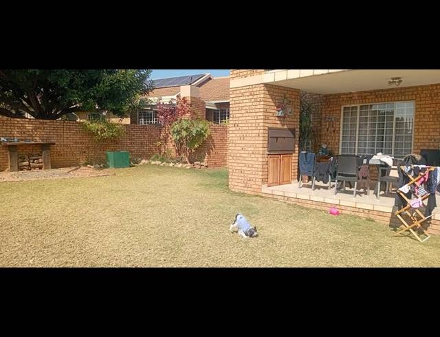 2 BEDROOM TOWNHOUSE FOR SALE IN THE WILDS